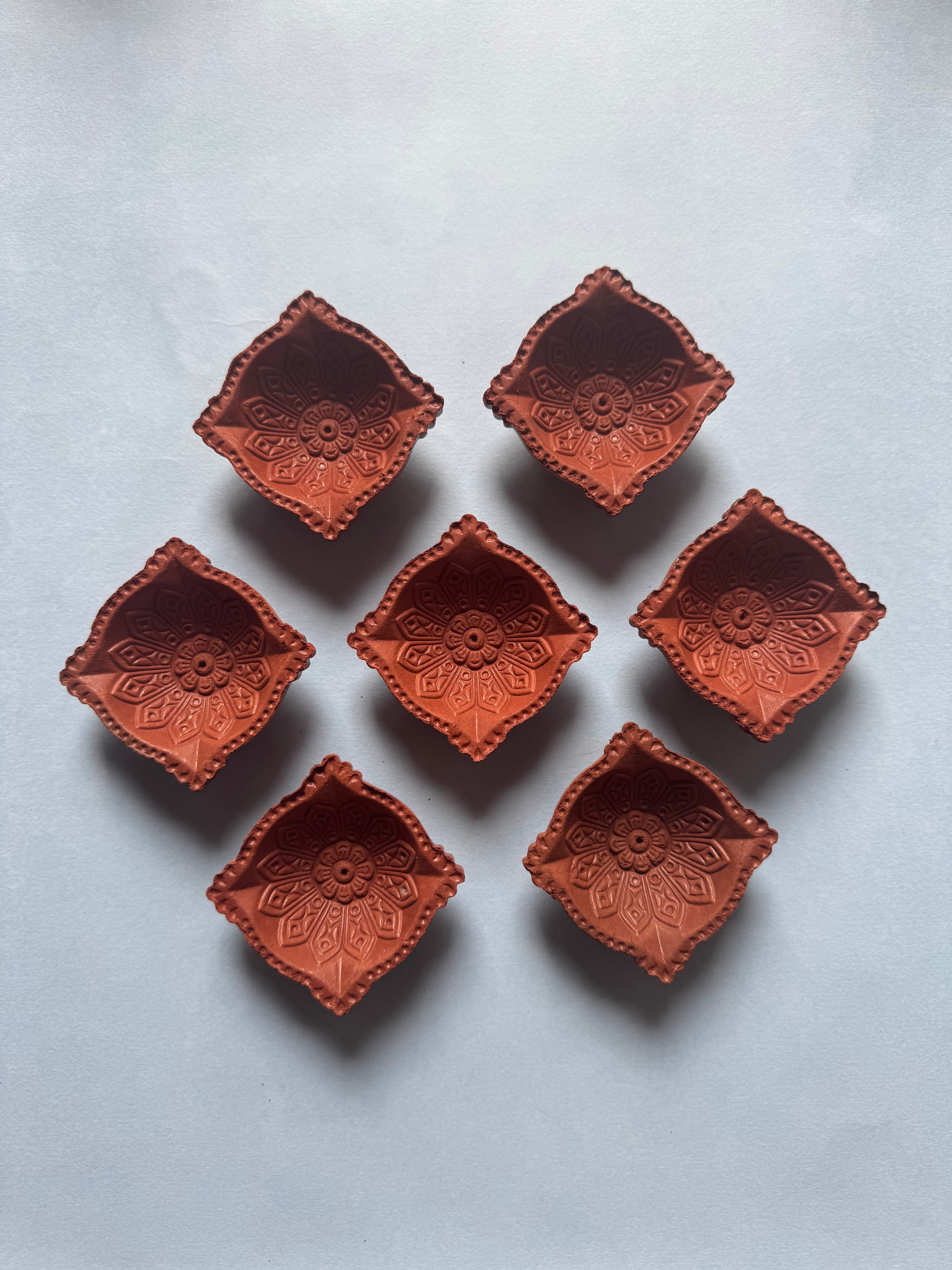 Padma Kiran Diya Set of 18