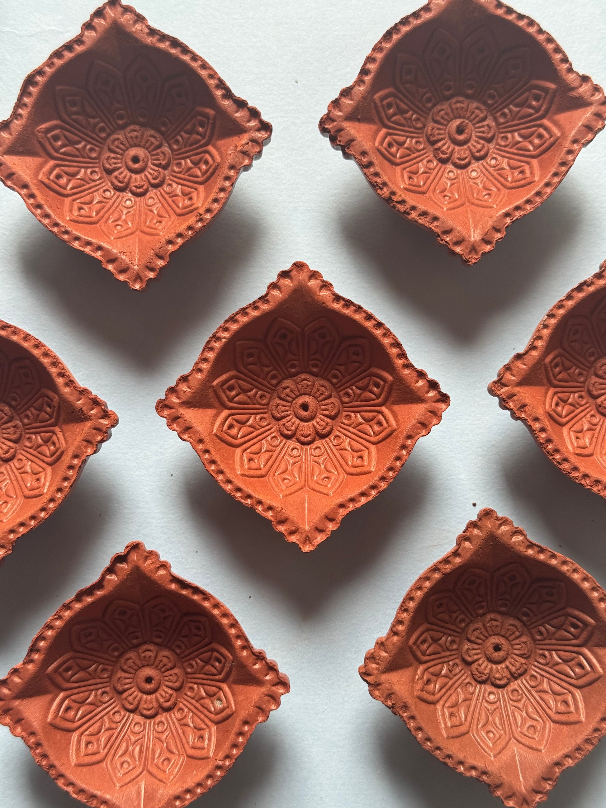 Padma Kiran Diya Set of 18