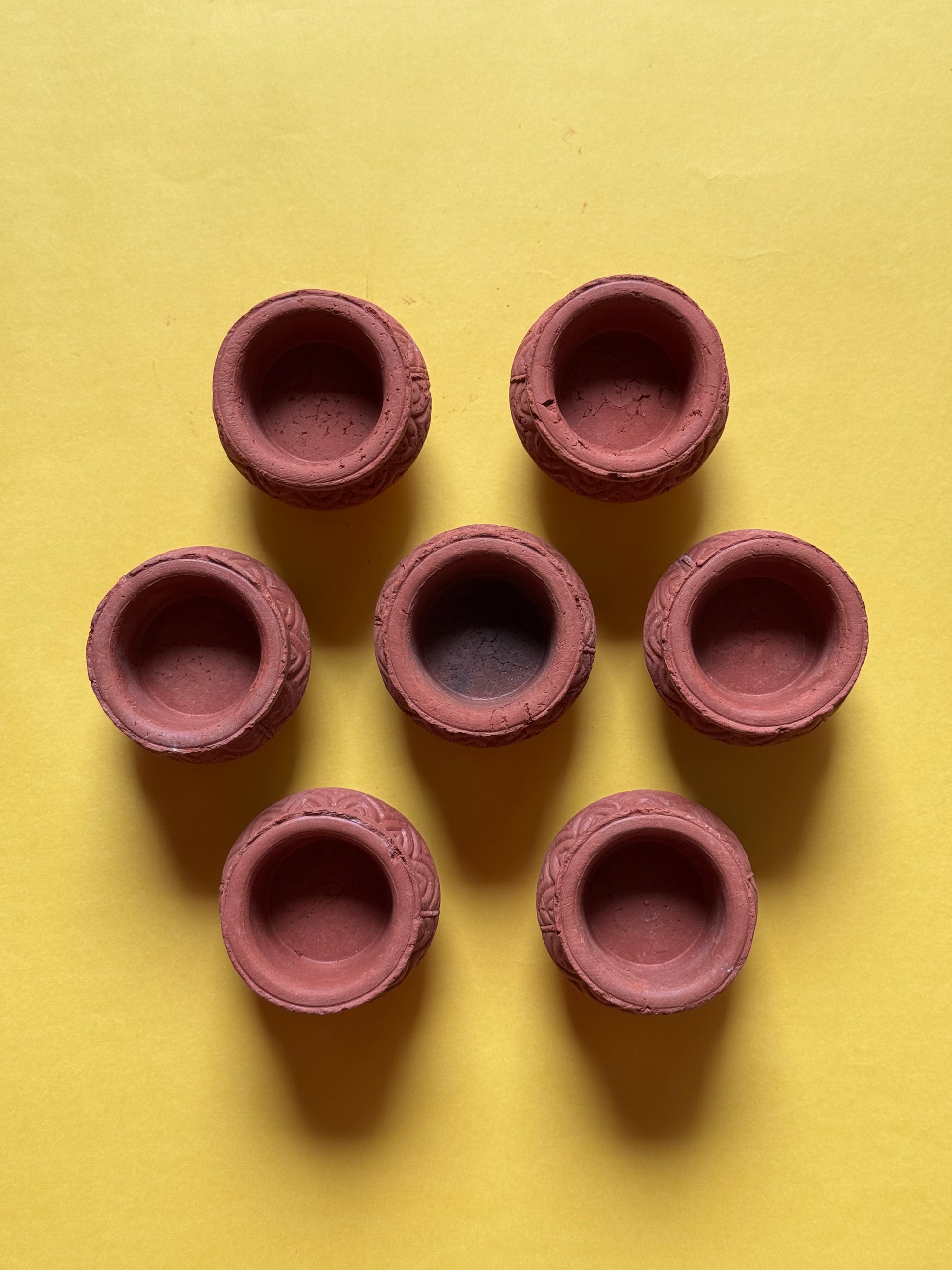 Nano Kalash Diya Set of 12