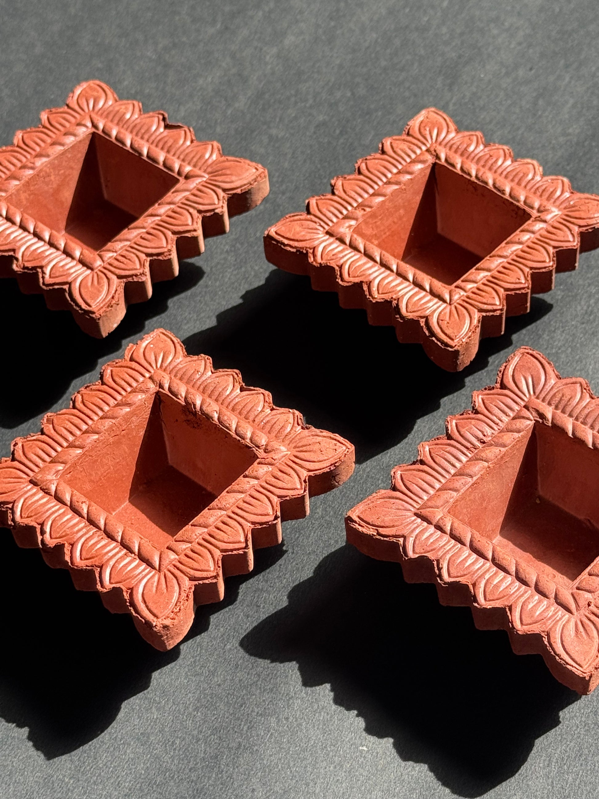 Chatur Deep Diya Set of 12