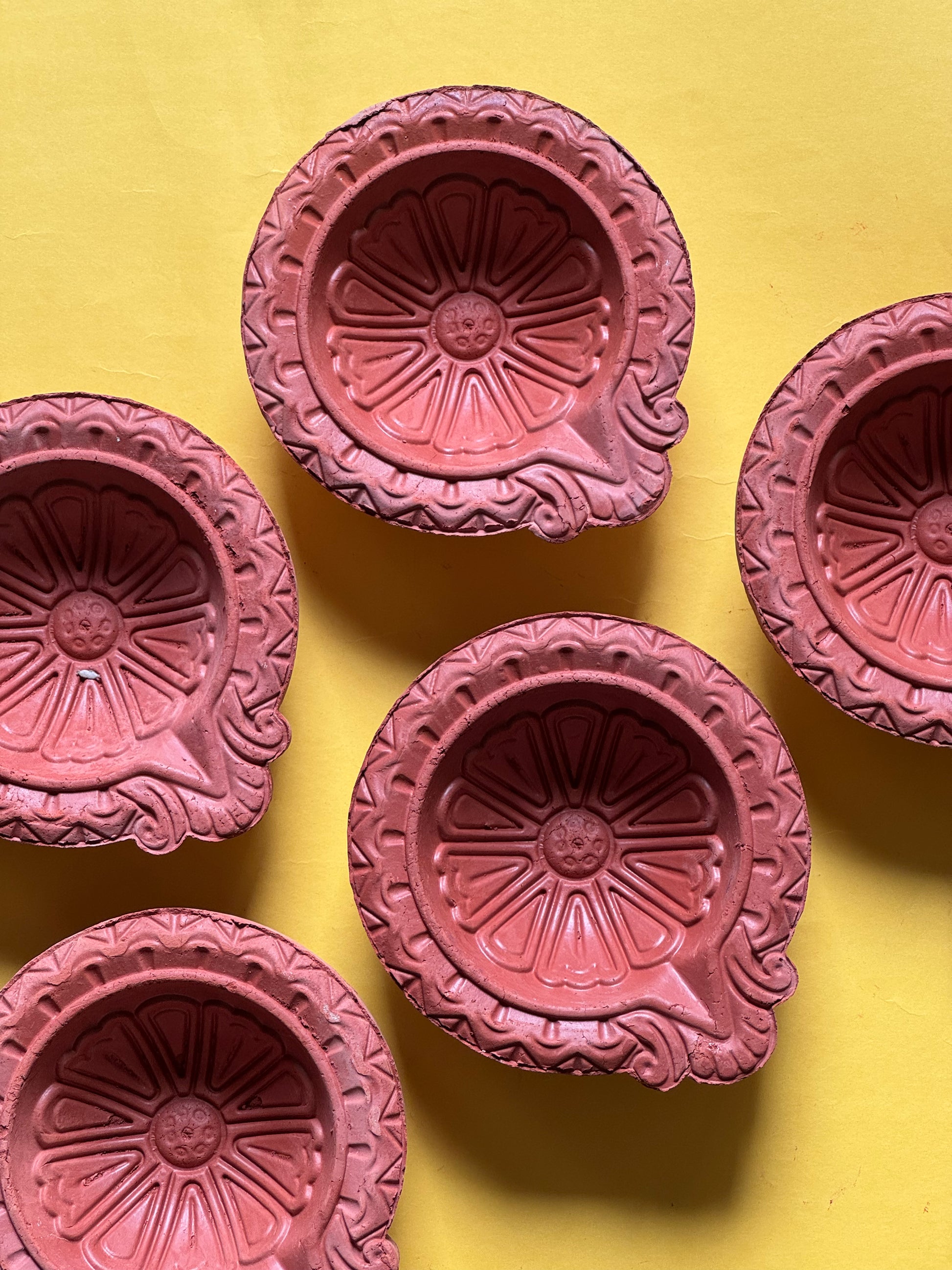 PushpaRag Akhand Diya Set of 2